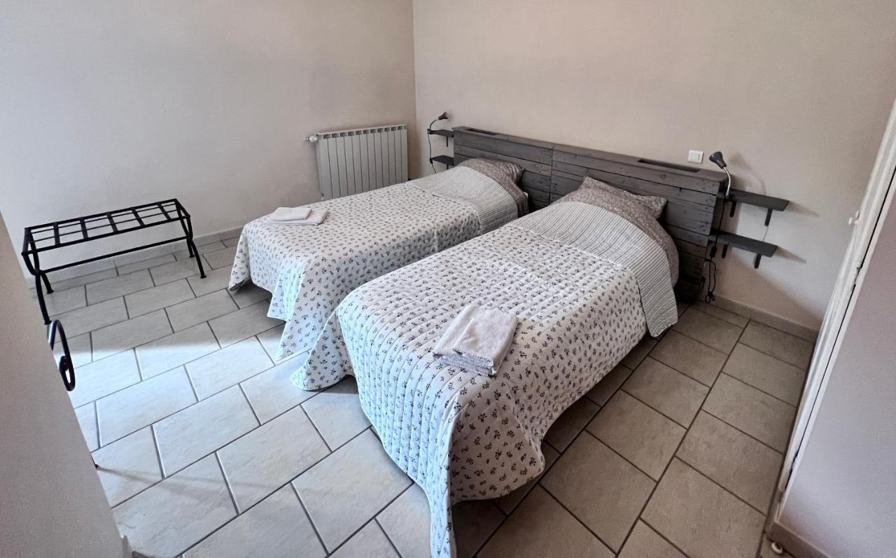 Apartament Mas De L'Estiou Monteux Zewnętrze zdjęcie