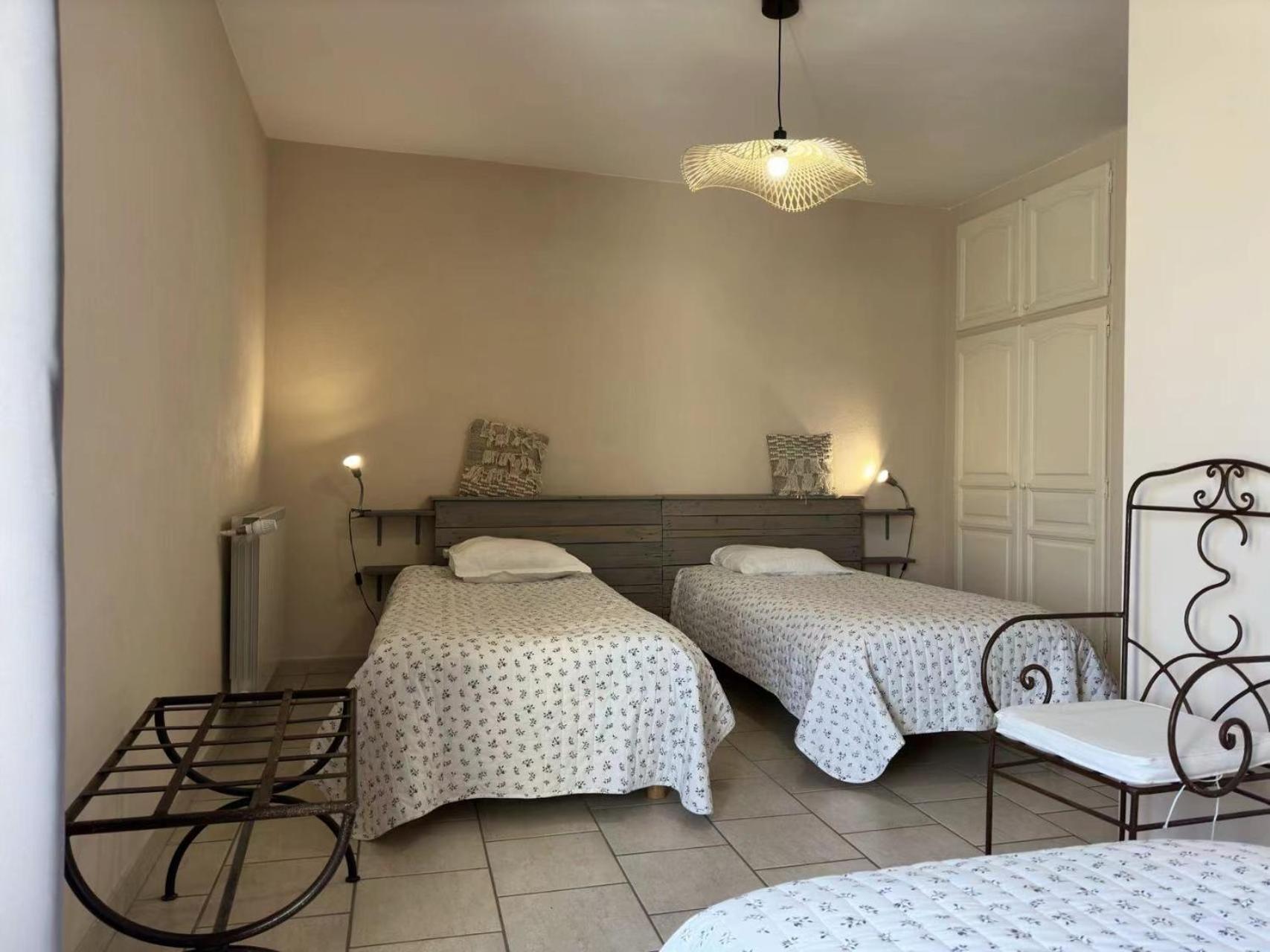 Apartament Mas De L'Estiou Monteux Zewnętrze zdjęcie