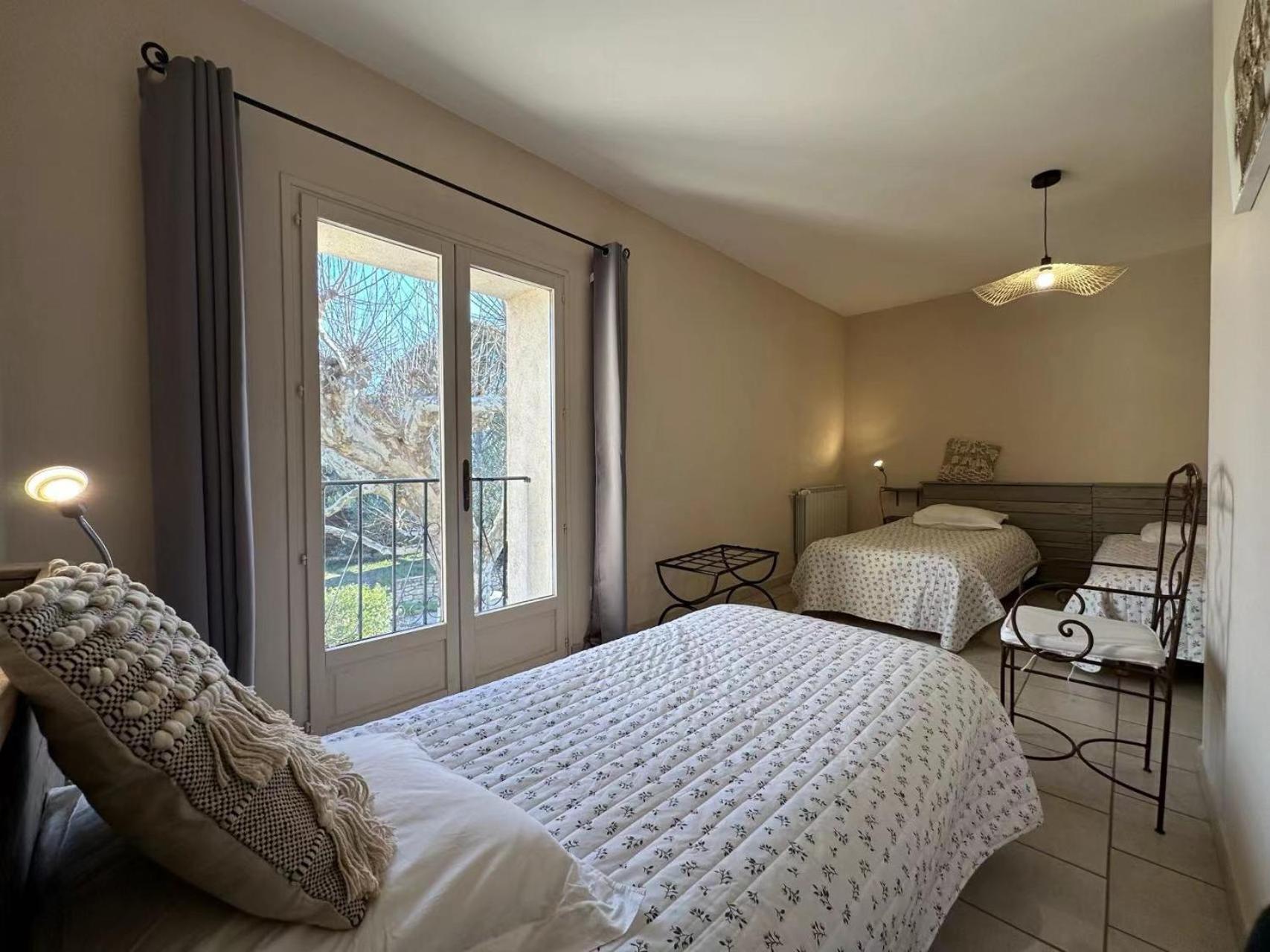Apartament Mas De L'Estiou Monteux Zewnętrze zdjęcie