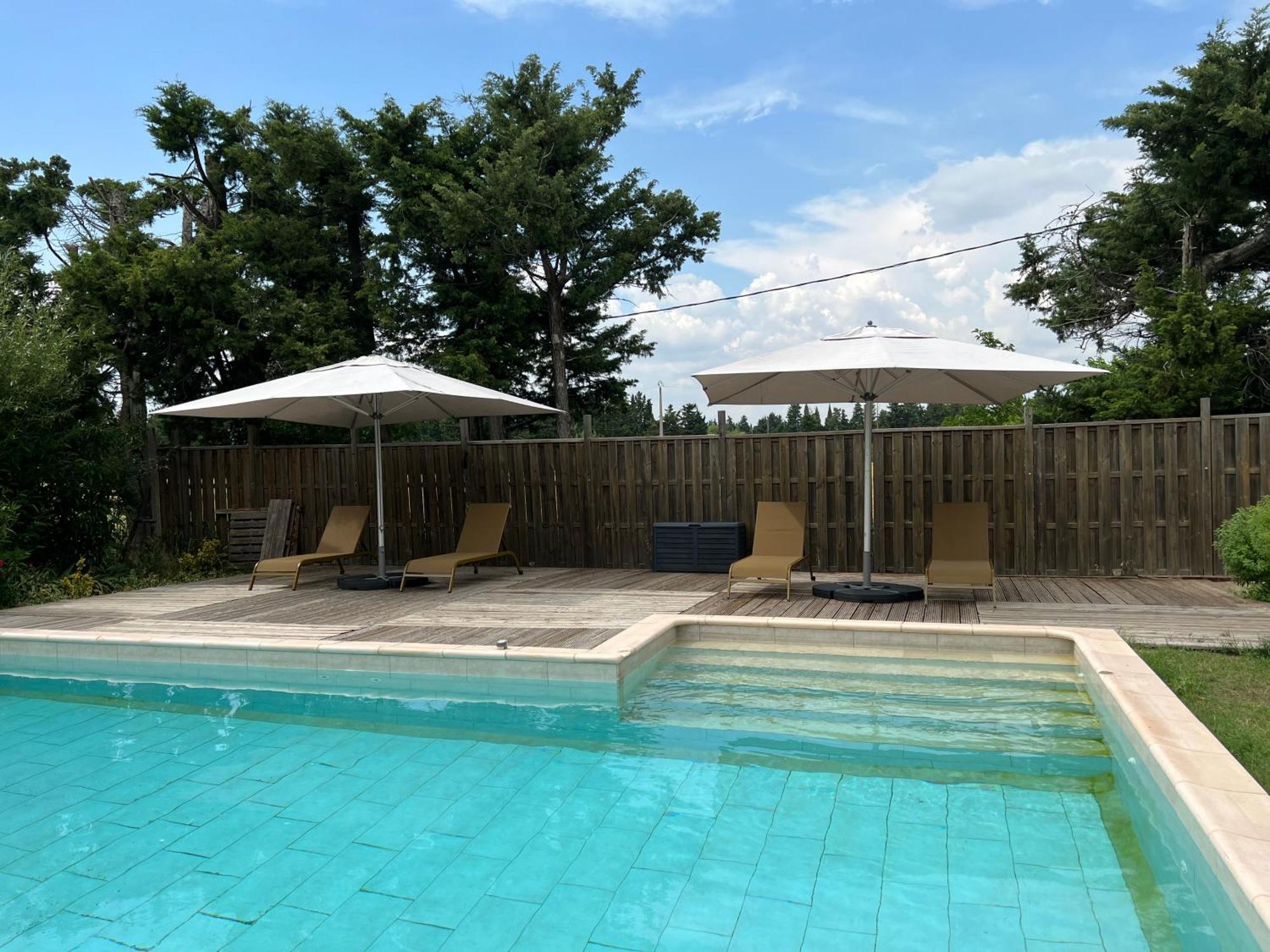 Apartament Mas De L'Estiou Monteux Zewnętrze zdjęcie